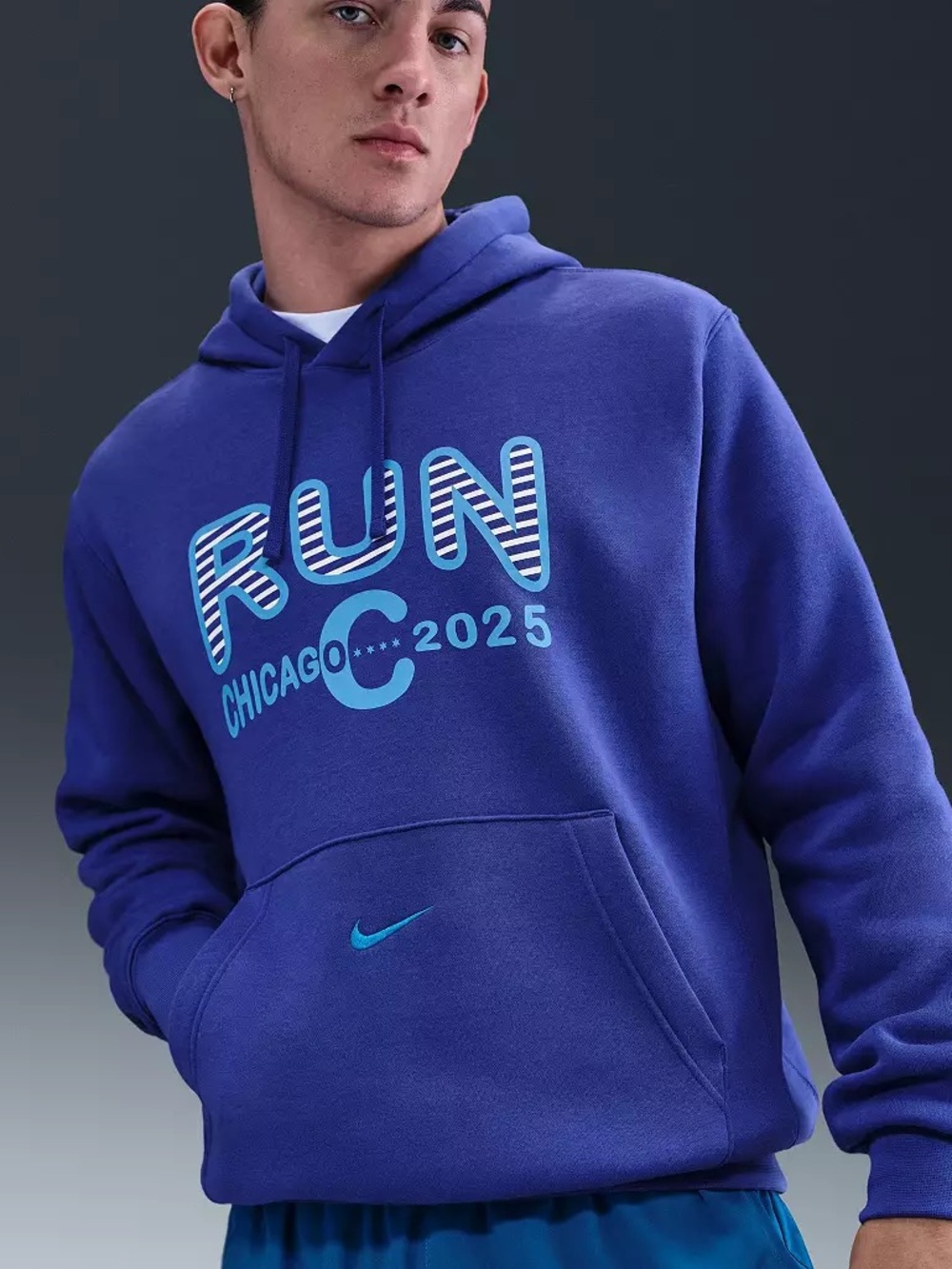 Nike Men’s Royal Blue Graphic RUN Chicago 2025 Hoodie